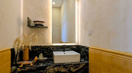 Baño de Vistas, Casa Sacbé. Oseguera González Arquitectos.